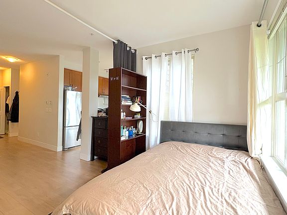 5th image of 4625 Valley Dr #23XX