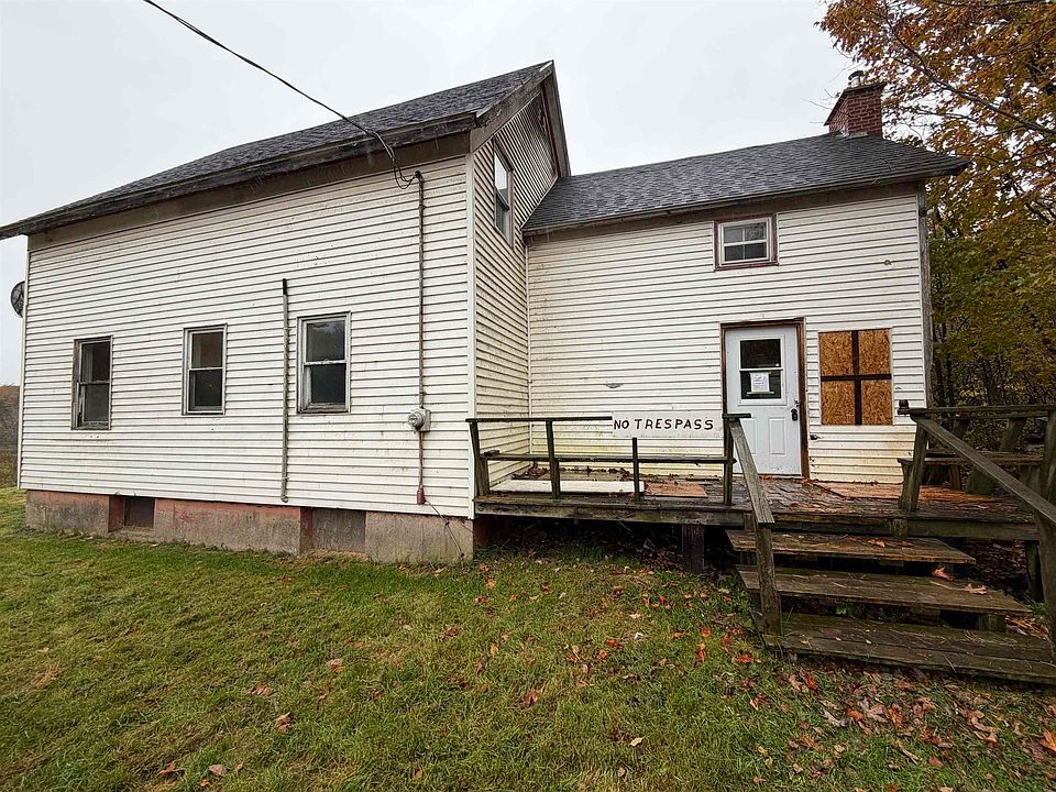 1st image of 569 Pleasant Brook Rd