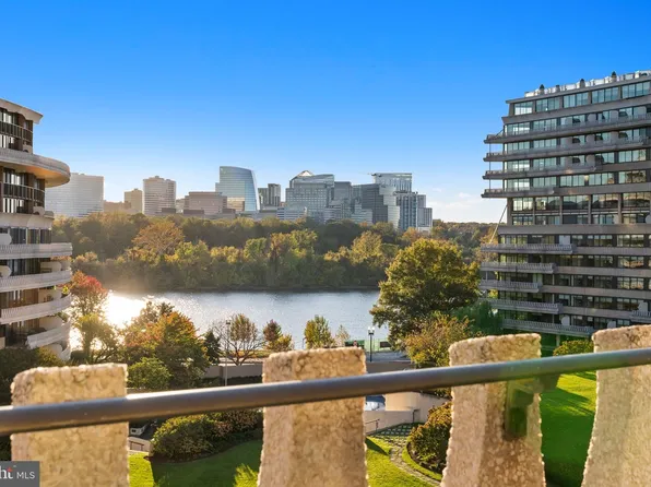 2510 Virginia Ave NW #614, Washington, DC 20037