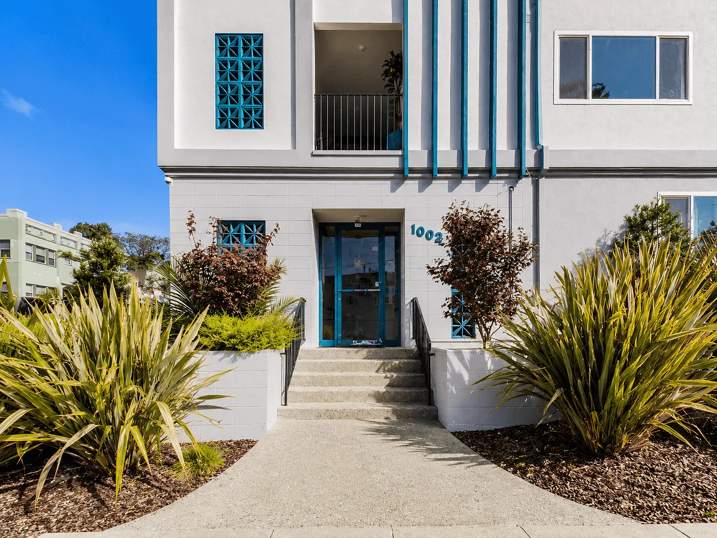 Vista Haus — Photo 2