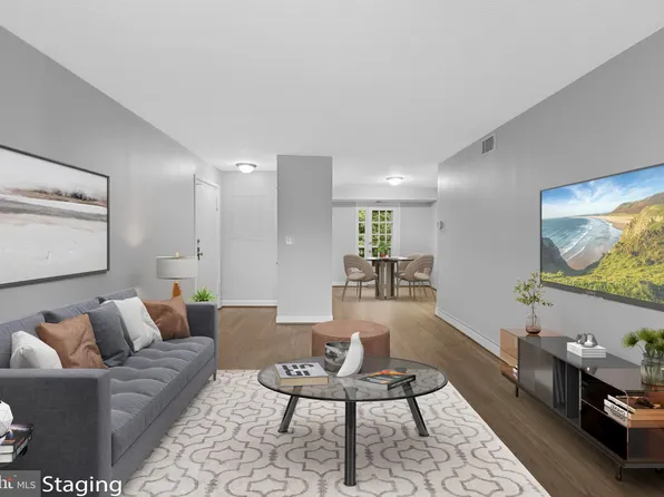 3062 S Buchanan St APT B2, Arlington, VA 22206