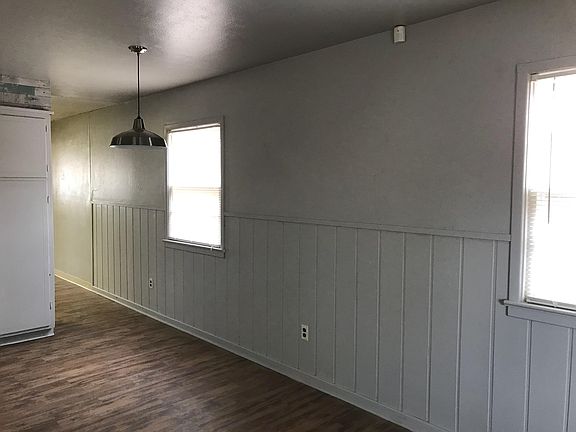 Entry to Laundry Room