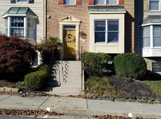 8632 Manahan Dr, Ellicott City, MD 21043
