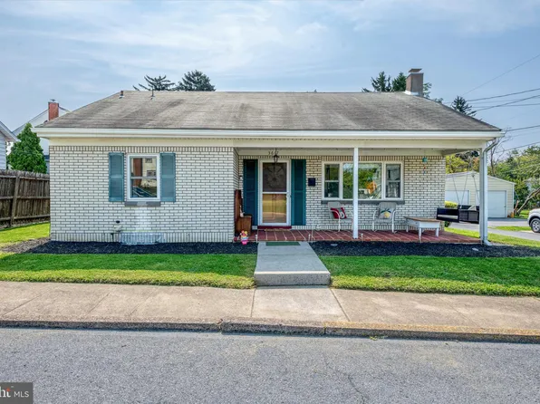 3617 Maple St, Harrisburg, PA 17109