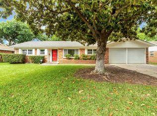 6920 Chippendale Dr, Fort Worth, TX 76134