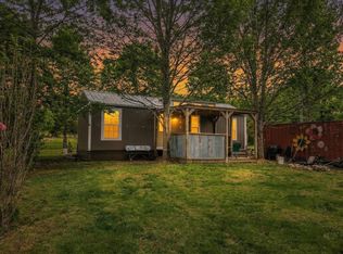 2725 County Road 1990, Willow Springs, MO 65793