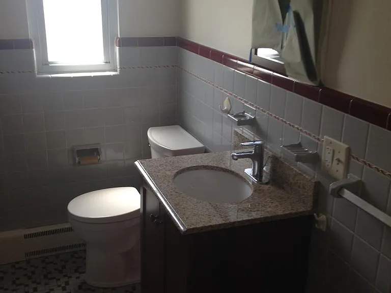 3615 Rugby Dr #4 — Photo 7