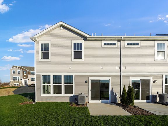 2nd image of 359 Red Oak Cir
