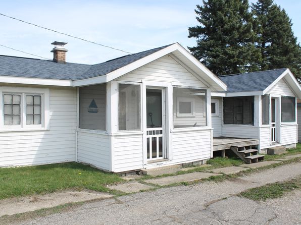 Waterfront Houghton Lake Mi Waterfront Homes For Sale 13 Homes Zillow