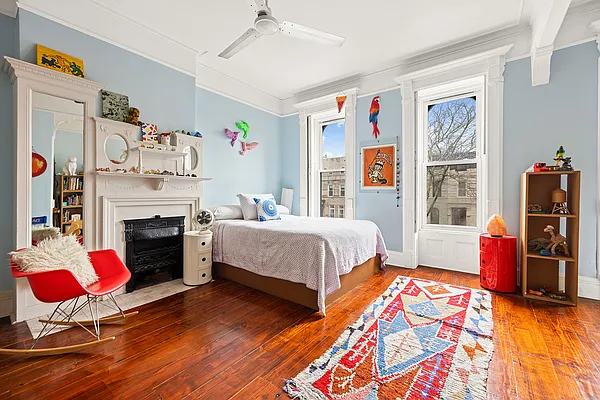 Sold by Corcoran | media 16