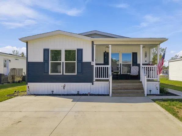 763 County Line Rd #35, Crestline, OH 44827