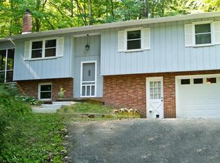 11 McCray Dr, Fletcher, NC 28732