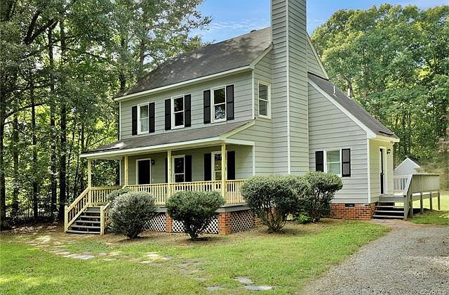 1st image of 3453 Woods Way