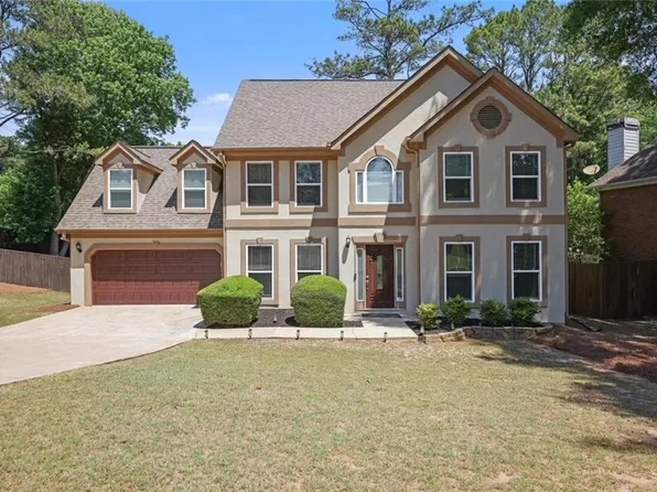 2351 Netherstone Dr NE, Marietta, GA 30066
