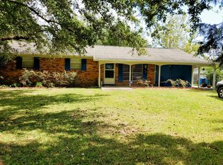 8024 Misty Meadows Dr, Moss Point, MS 39562