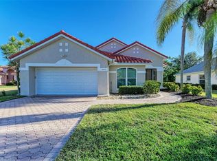 5833 Fairwoods Cir, Sarasota, FL 34243