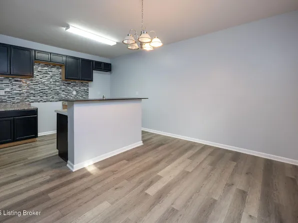 2831 W Madison St, Louisville, KY 40211