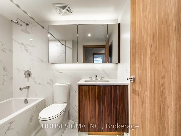 27 McMahon Dr #3306 — Photo 34