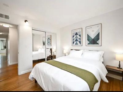 (Undisclosed Address), Santa Ana, CA, 92704