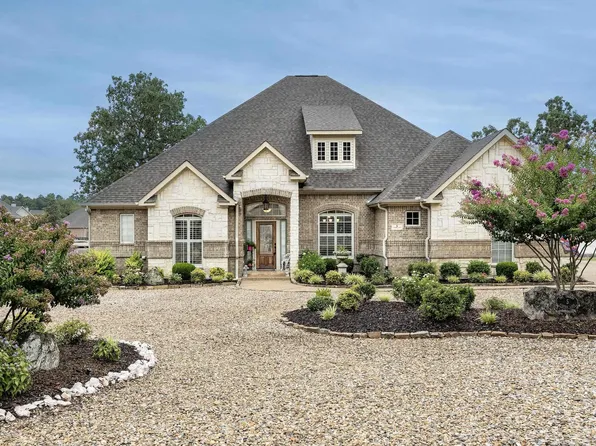 5 Utrera Ln, Hot Springs Village, AR 71909