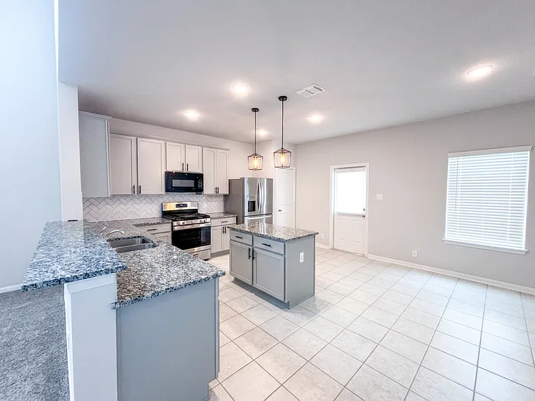 7520 Anchors Peak — Photo 15