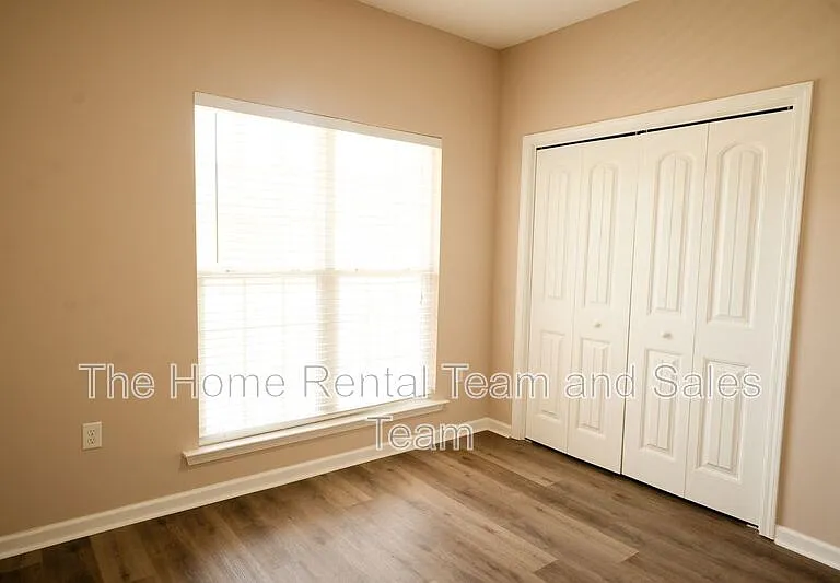 10 Arbors Cir — Photo 40
