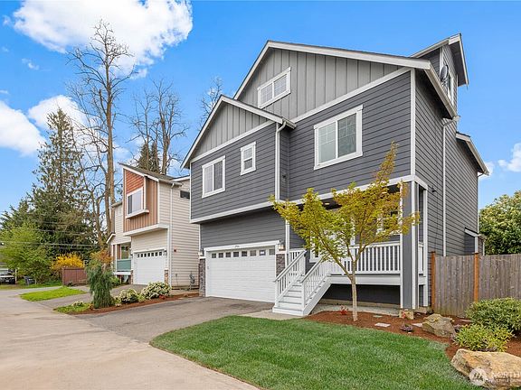 2nd image of 2906 S 135th Street