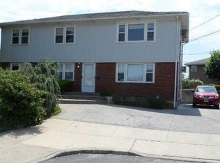 256 Jefferson Ave, Franklin Square, NY 11010