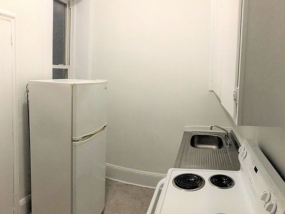 5th image of 9 W 107th St #2