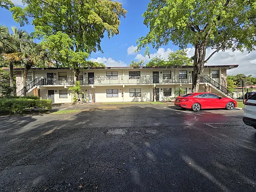 1351 NW 94th Way #1351 Photo 1