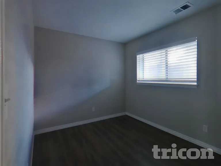 4342 Kirk Ct — Photo 12