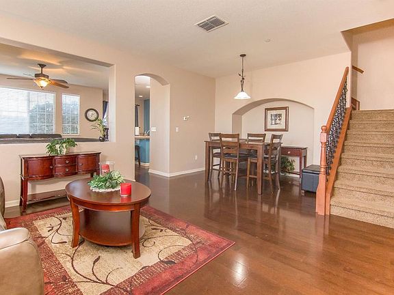 5th image of 3060 Sierra View Cir Unit 3
