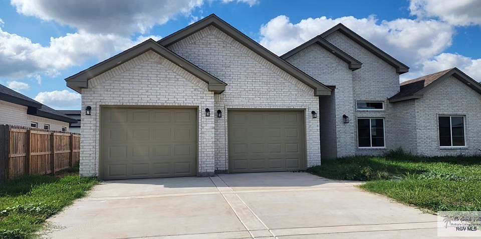 1st image of 102 Talon Dr