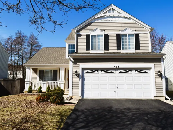 454 Summersweet Ln, Bartlett, IL 60103