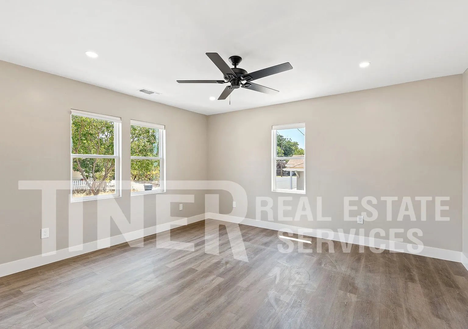 1006 Oakland Ave - Tier 2 — Photo 2