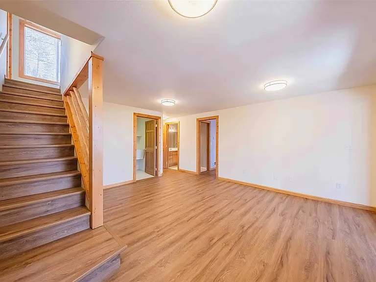 34087 Warren Ln — Photo 23