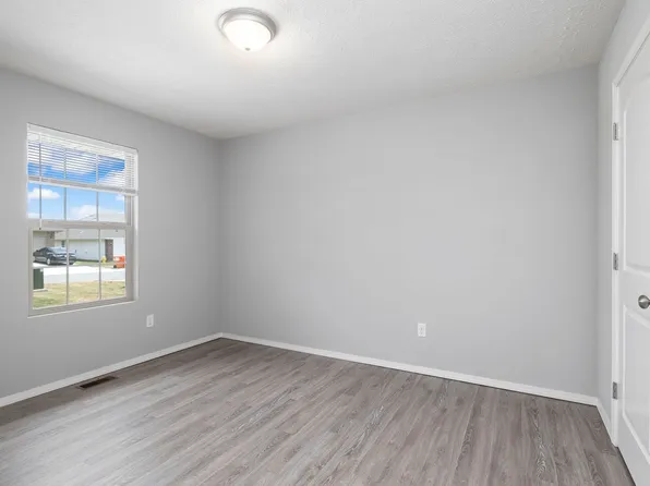 1357 S Normandy Ave, Republic, MO 65738