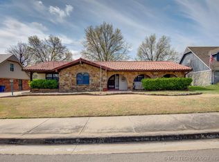 6956 E 62nd St S, Tulsa, OK 74133