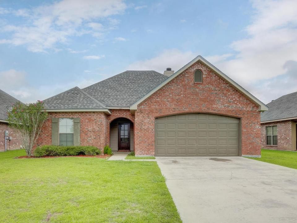 1st image of 125 Troubadore Dr