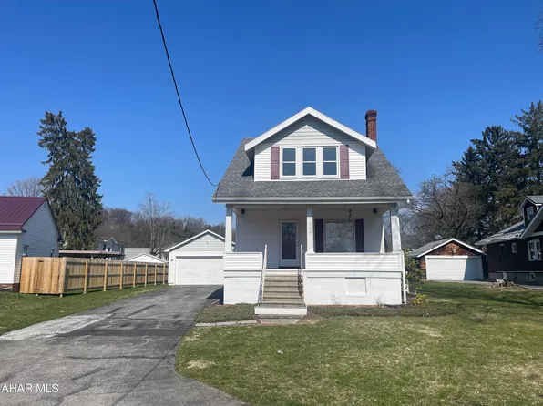 206 Browning Ave, Altoona, PA 16602