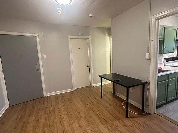 3rd image of 7 Englewood Ave #2B