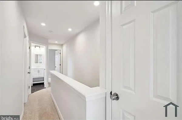 1509 S 27th St — Photo 24