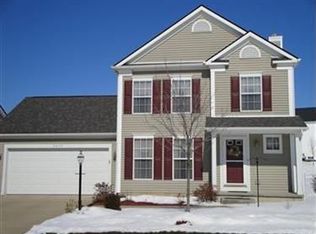 2073 Darrow Lake Dr, Stow, OH