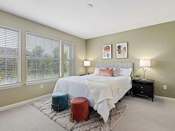 5th image of 6216 Byron Ln
