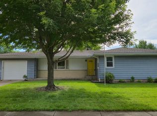 1003 15th St SW, Austin, MN 55912