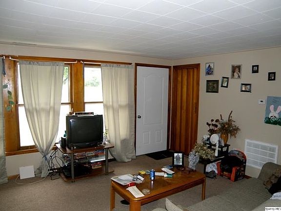 Home for Sale in Quincy, IL $44,900