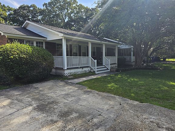 2nd image of 1678 Pinckney Park Dr APT 4