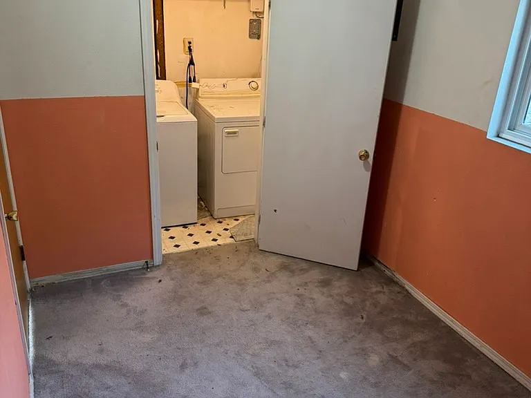 auxiliary room accessed from lower level living room and garage - east facing window to backyard