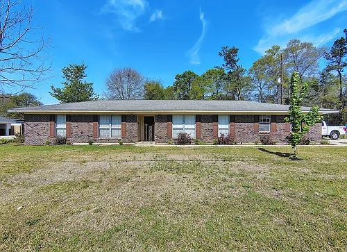 810 Ogilsvie Dr Photo 1