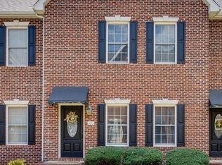 601 W Mountain View Rd UNIT 302, Johnson City, TN 37604